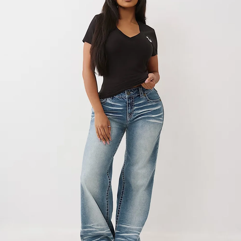 **NWT** - True Religion - CRYSTAL BUDDHA GRAPHIC V-NECK TEE - Black - **NWT** - Picture 2 of 14